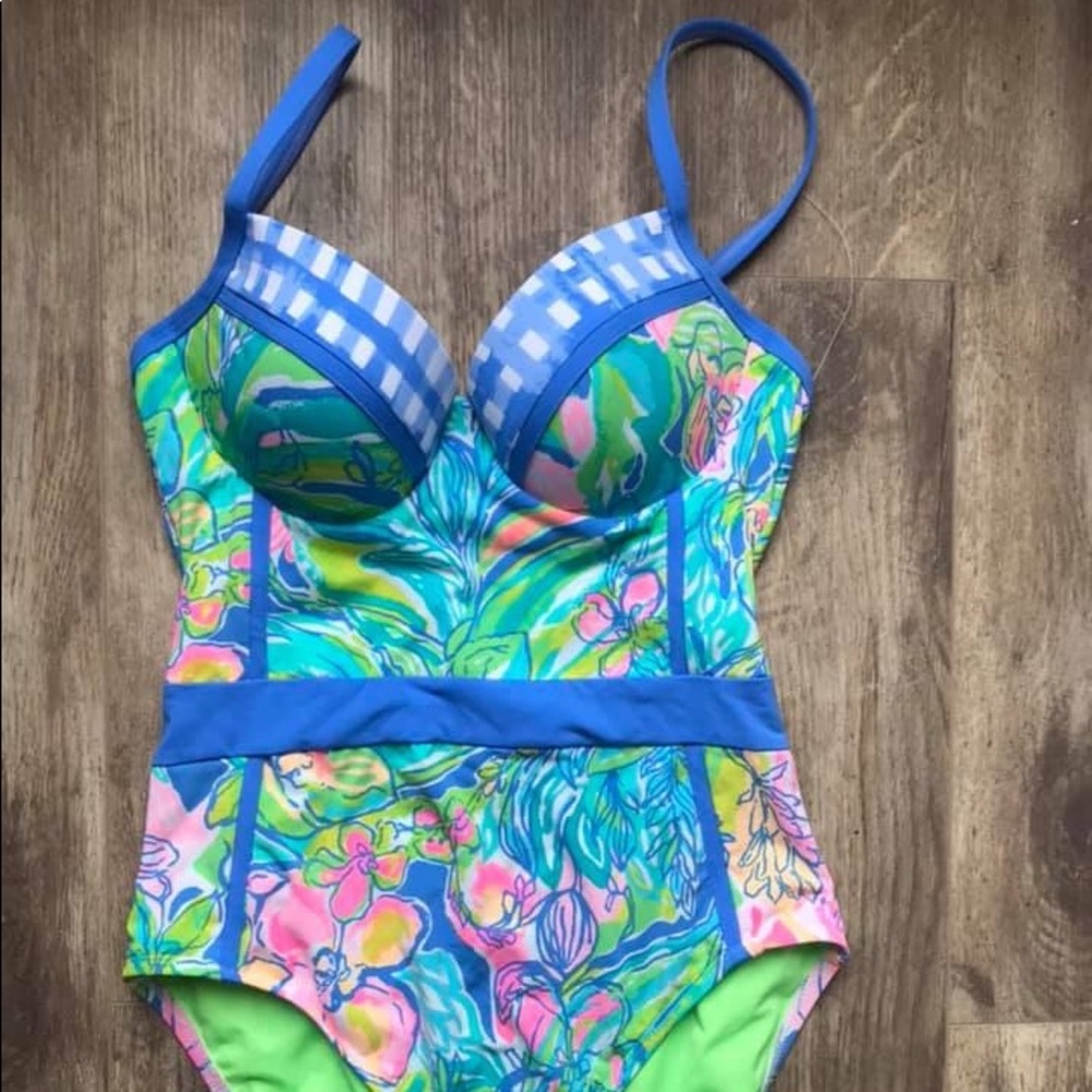 Women’s Lilly Pulitzer one piece bathing suit